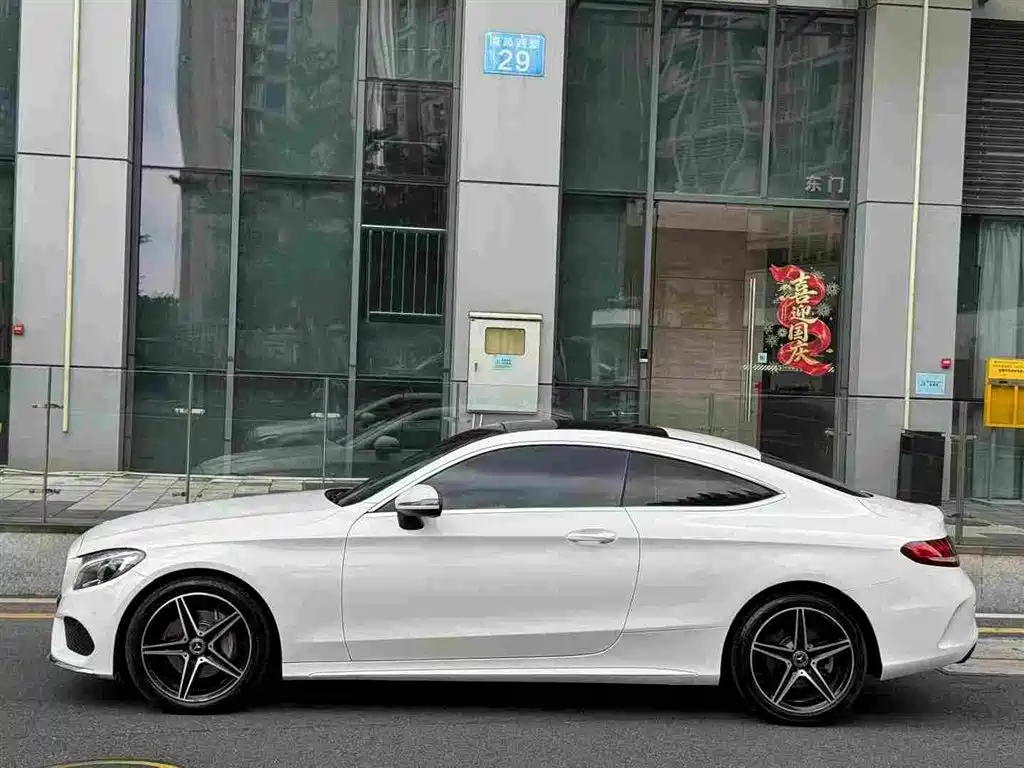 Mercedes-Benz C-Class (Import) — миниатюра 2
