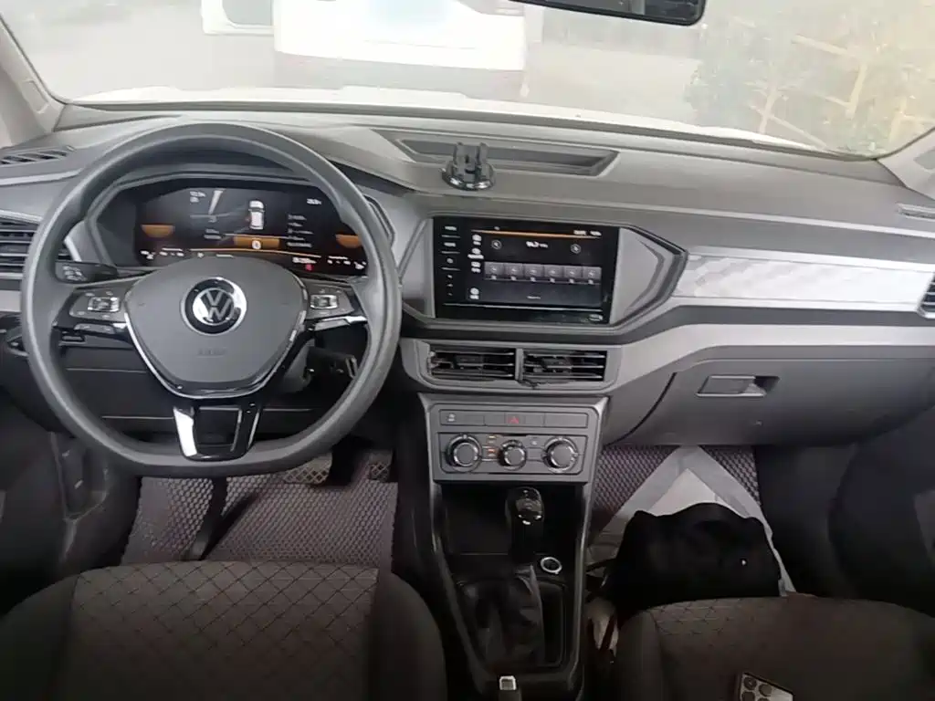 Volkswagen T-Cross — миниатюра 10