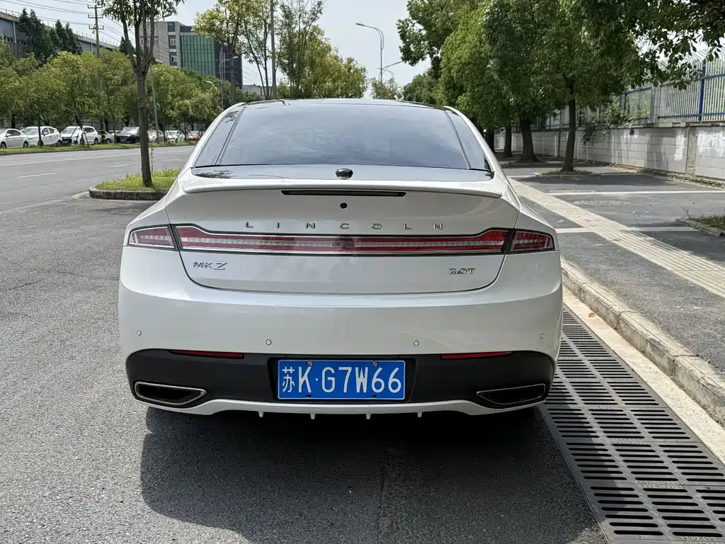 Lincoln MKZ 2020 2.0T MONO WHITE