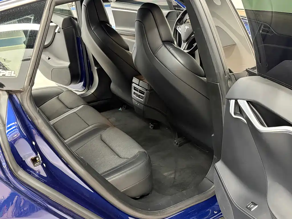 Tesla Model S 2017 Model S 75D