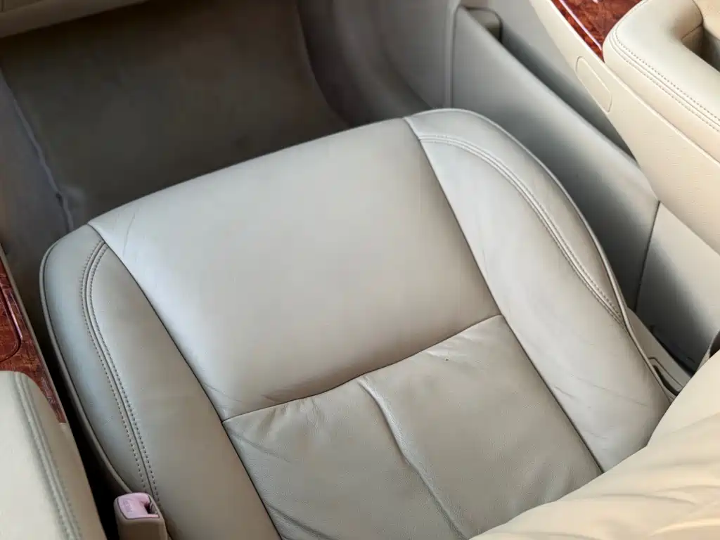 Toyota Crown — миниатюра 13