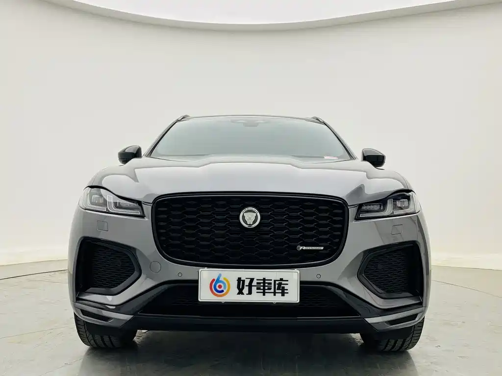 Jaguar F-Pace 2024 P250 R-Dynamic SE