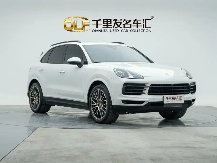 Porsche Cayenne — миниатюра 4