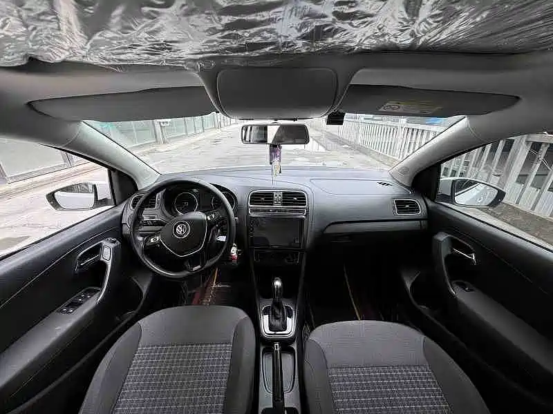 Volkswagen Polo — миниатюра 8
