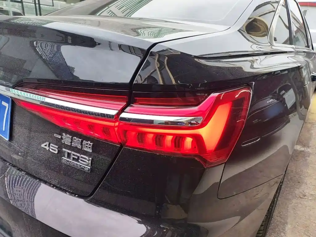 Audi A6L — миниатюра 8