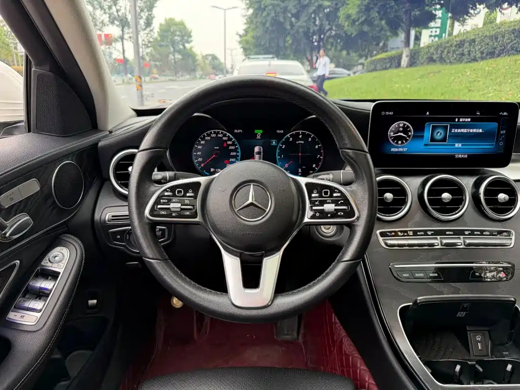 Mercedes-Benz C-Class — миниатюра 14
