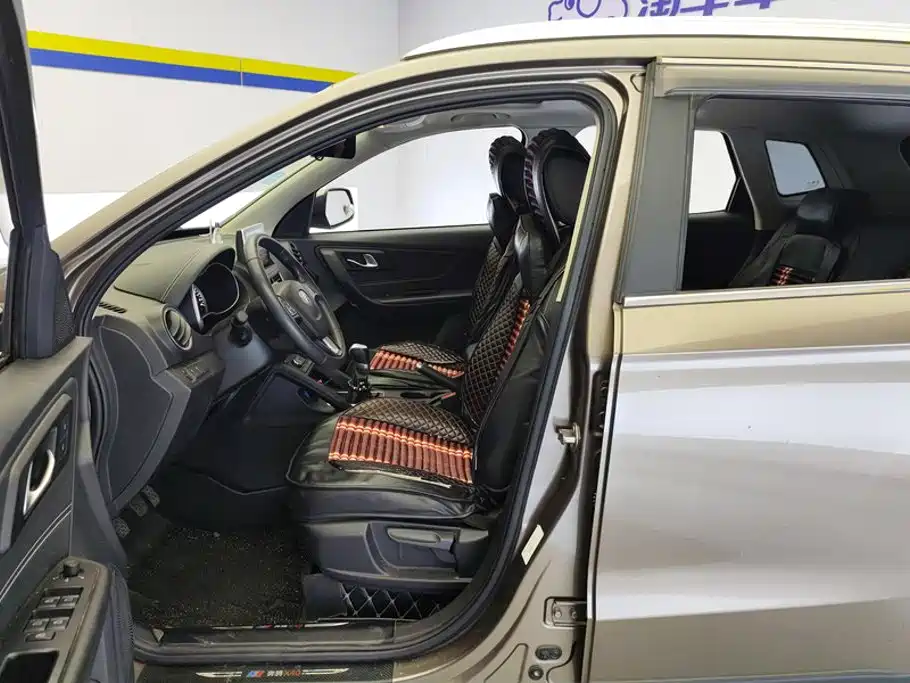 Bestune X40 — миниатюра 9