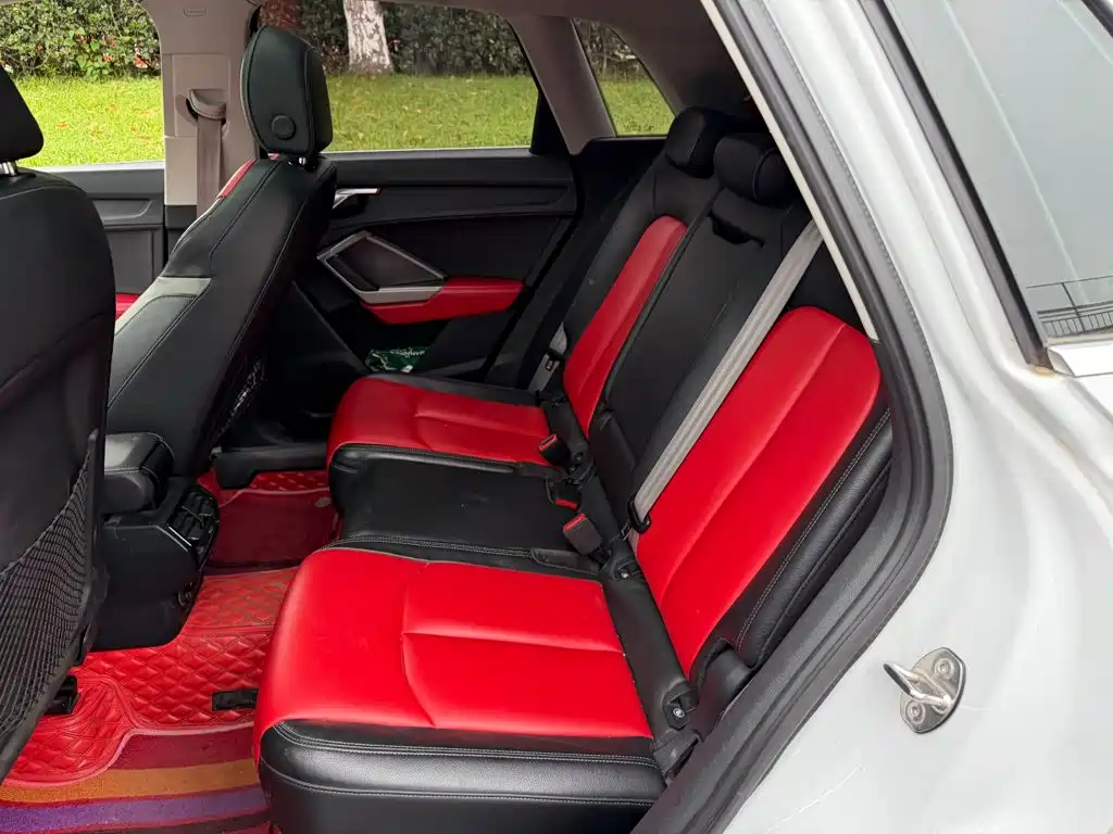 Audi Q3 — миниатюра 12