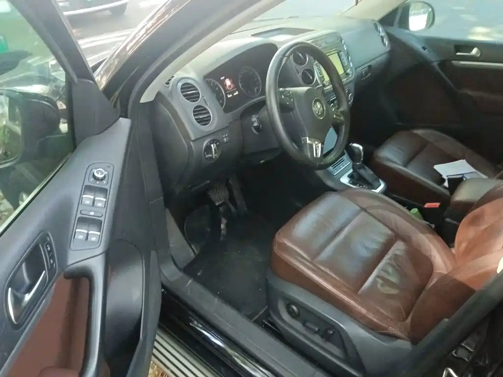Volkswagen Tiguan — миниатюра 12
