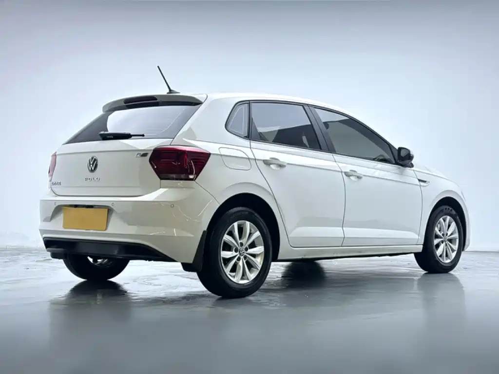 Volkswagen Polo — миниатюра 6