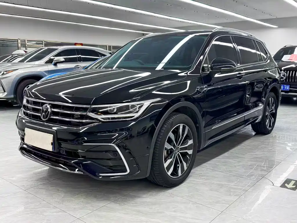 Volkswagen Tiguan L 2022 330TSI Auto 2WD R-Line Premium Edition