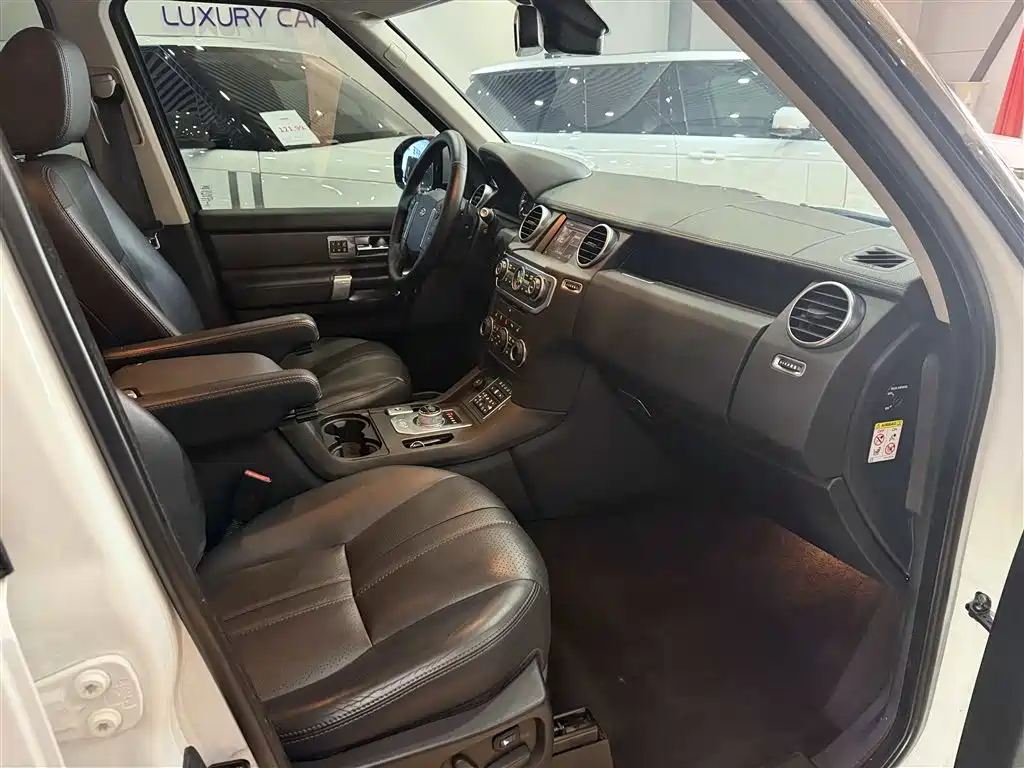 Land Rover Discovery 2016 3.0 SC HSE