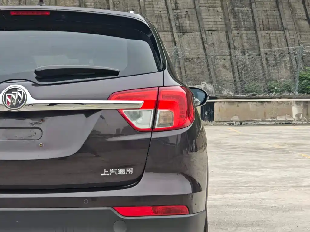 Buick Envision Plus — миниатюра 9