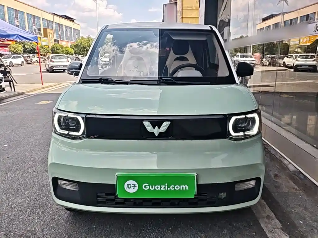 Wuling MINIEV — миниатюра 3