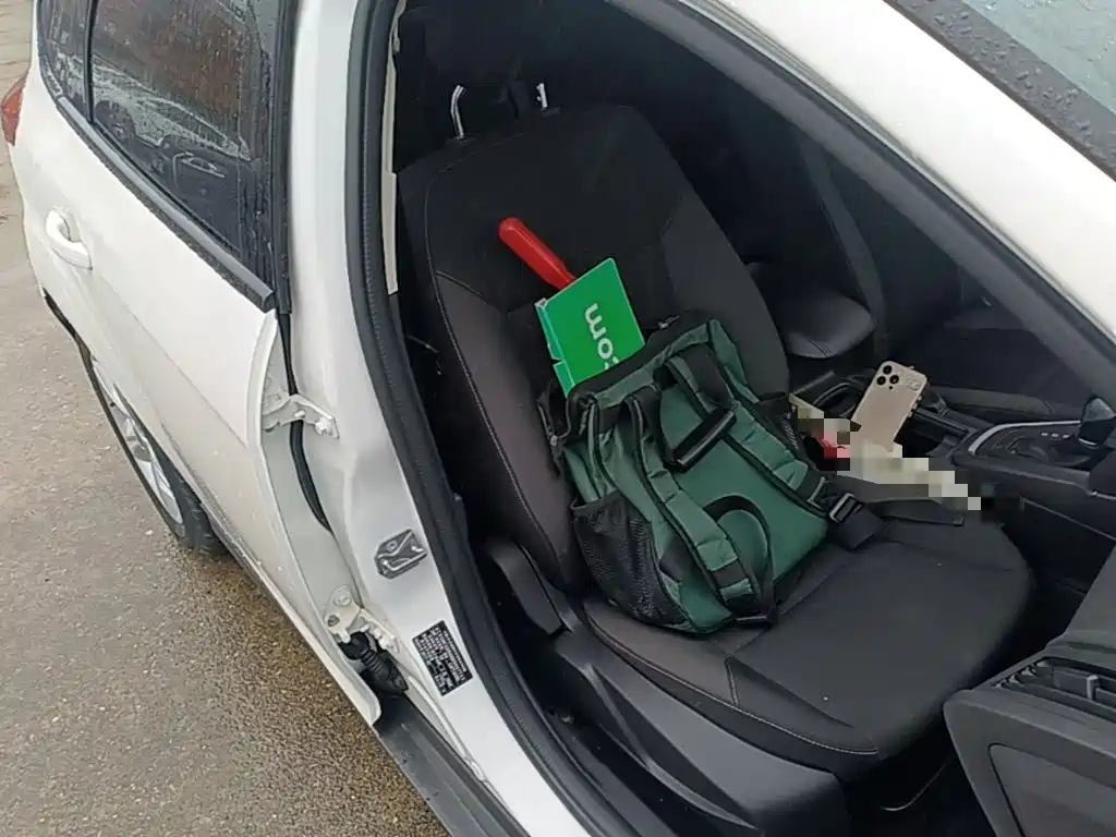 Ford Focus — миниатюра 25