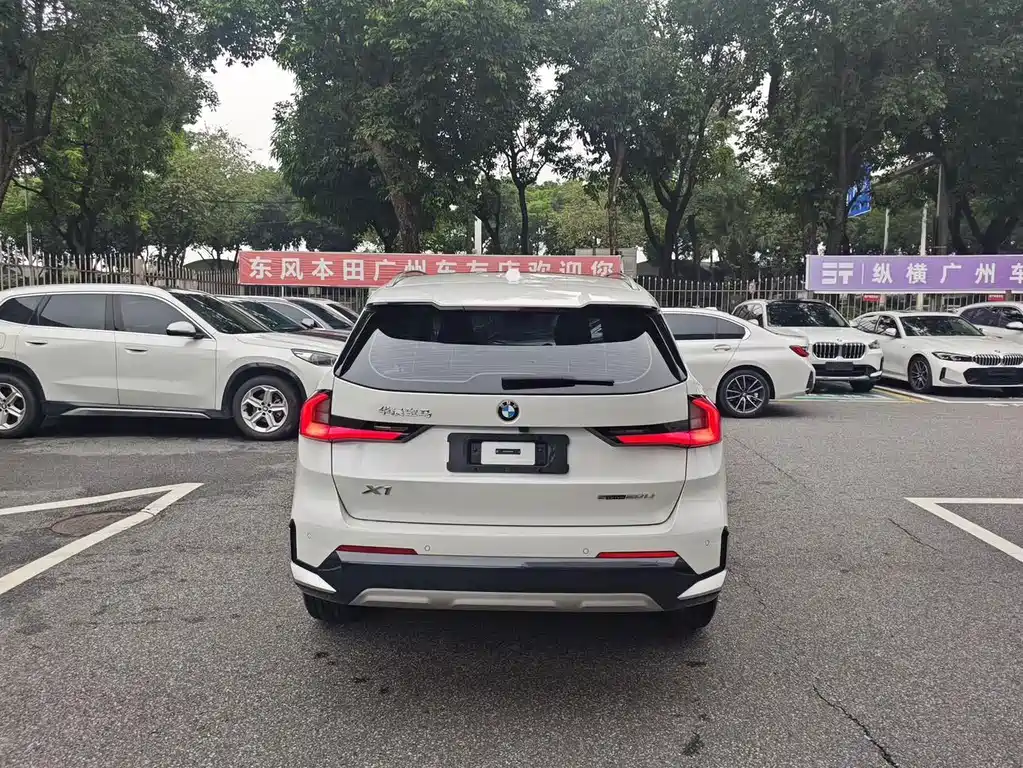 BMW X1 — миниатюра 5