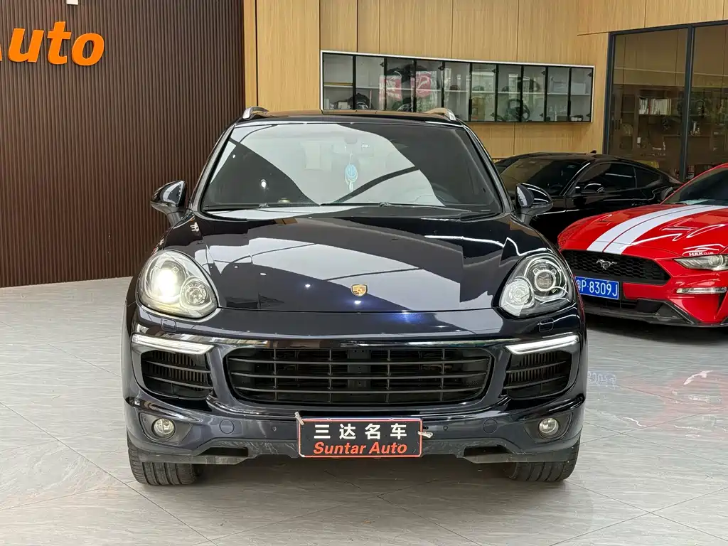 Porsche Cayenne — миниатюра 2