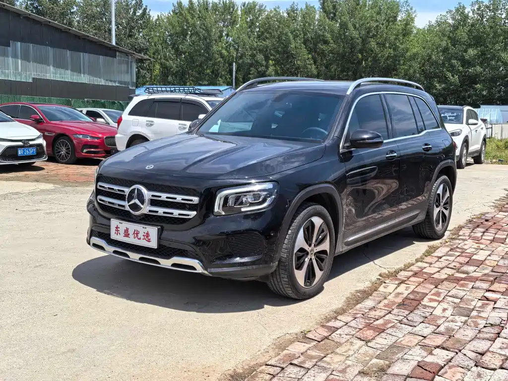 Mercedes-Benz GLB 2022 Facelift GLB 200 Fashion Type