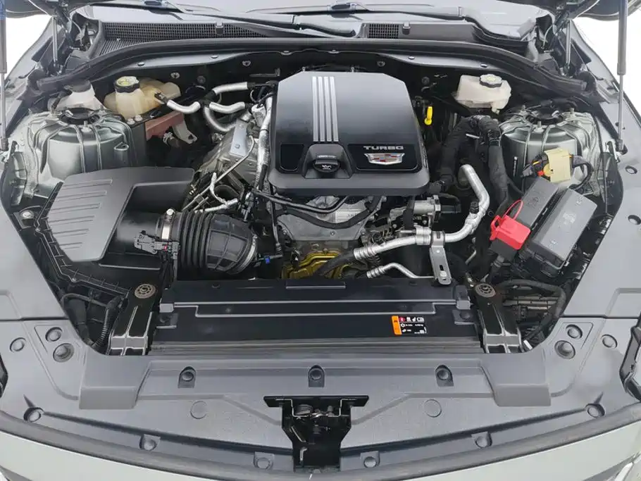 Cadillac CT5 — миниатюра 10