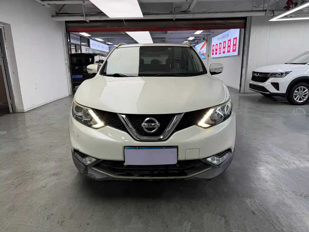 Nissan Qashqai — миниатюра 2