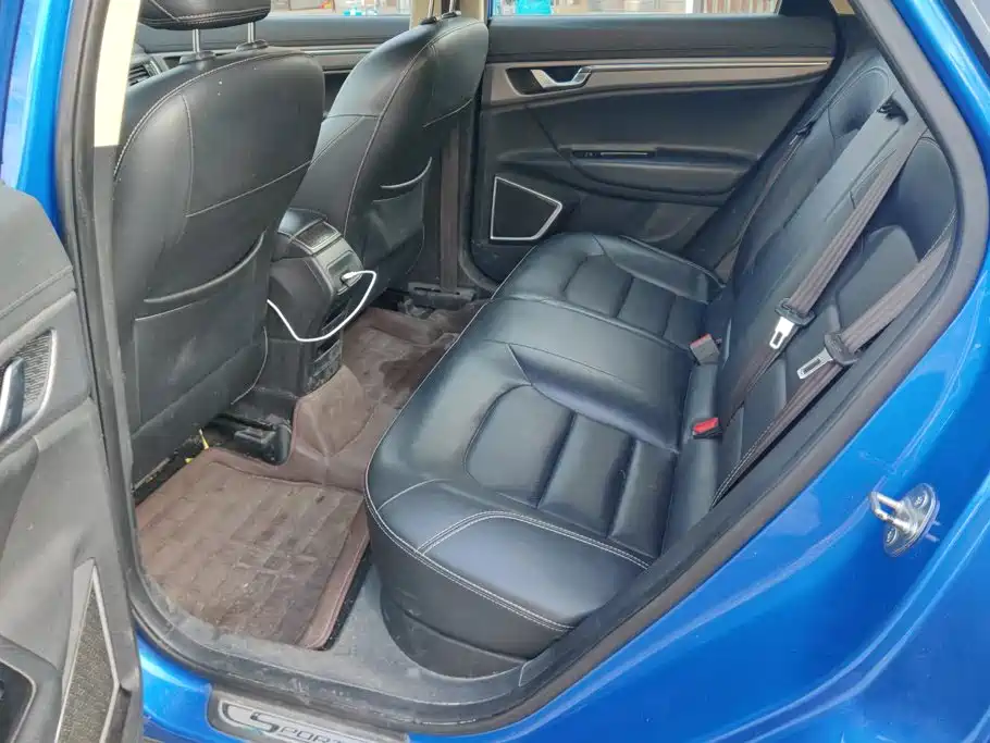 Geely Emgrand GS — миниатюра 11