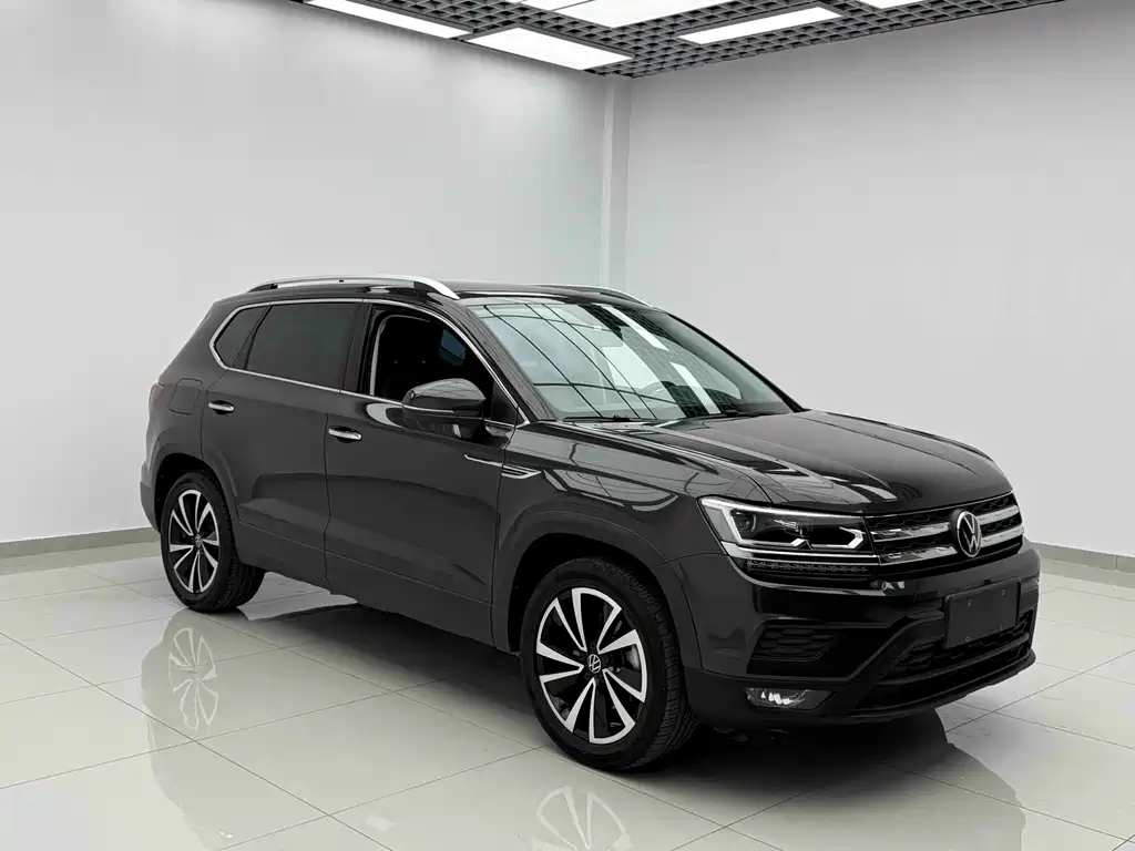 Volkswagen Tharu — миниатюра 3