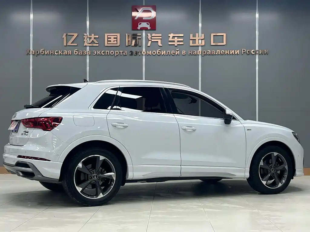 Audi Q3 2022 35 TFSI Fashion