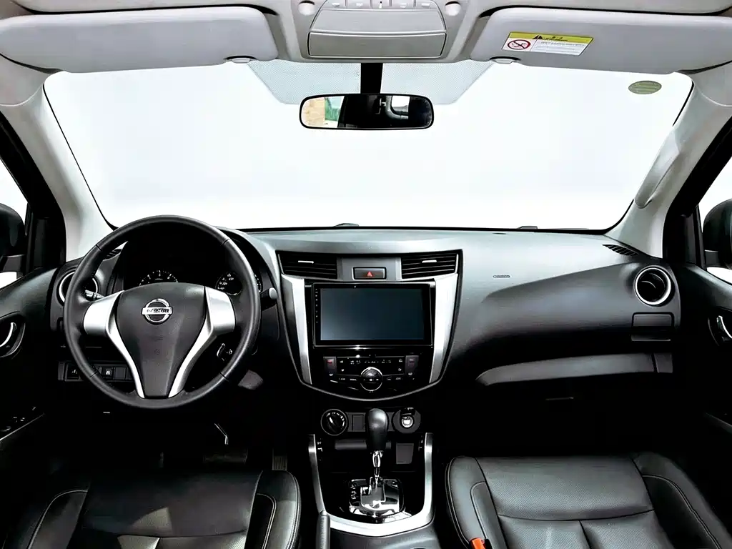 Nissan Navara — миниатюра 7