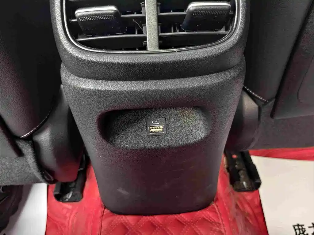 Hyundai Elantra — миниатюра 16