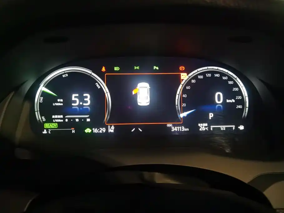 Toyota Camry — миниатюра 14