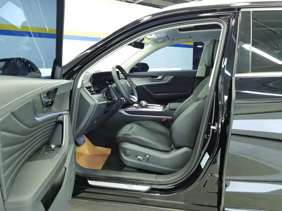 Hongqi Hongqi HS5 — миниатюра 9