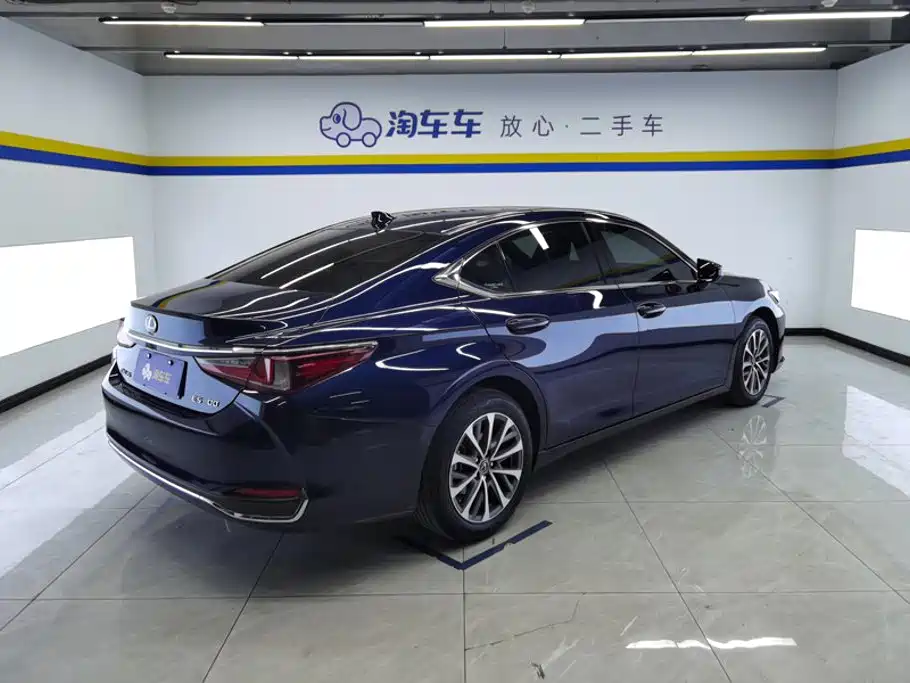Lexus ES — миниатюра 3