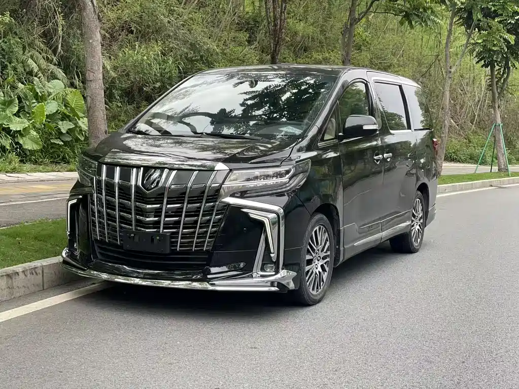 Toyota Alphard 2014