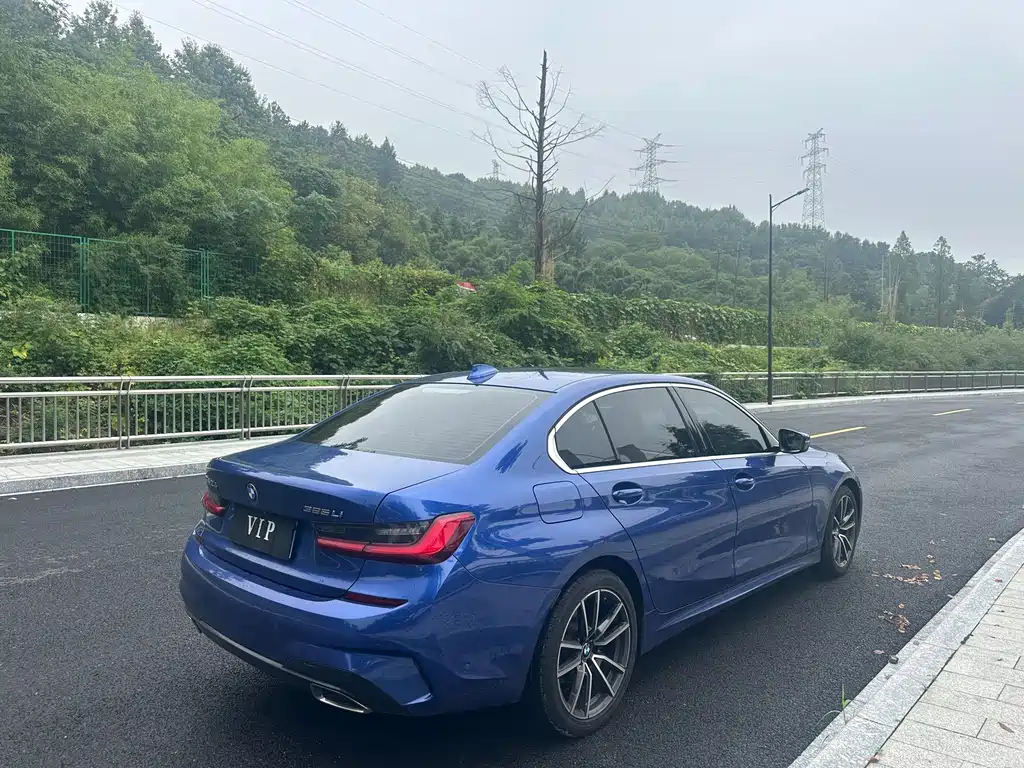 BMW 3 Series — миниатюра 6