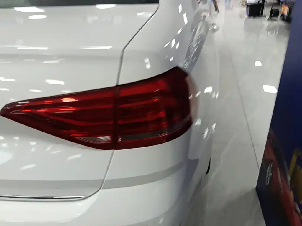 Volkswagen Lavida — миниатюра 8