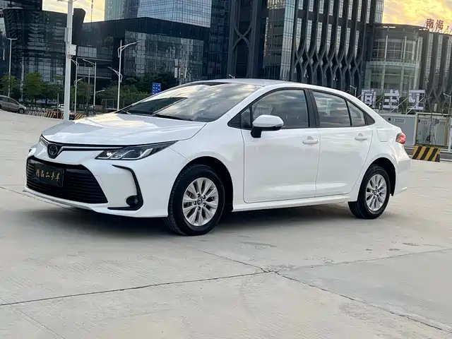 TOYOTA COROLLA 2021