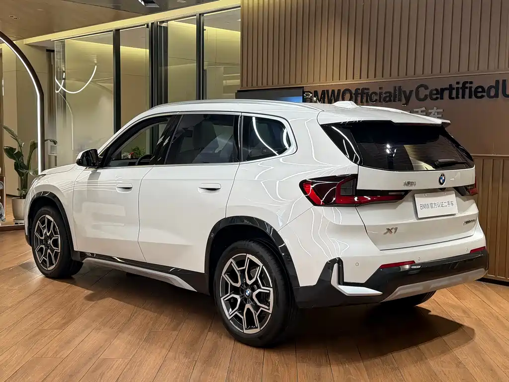 BMW X1 2025 sDrive25Li X