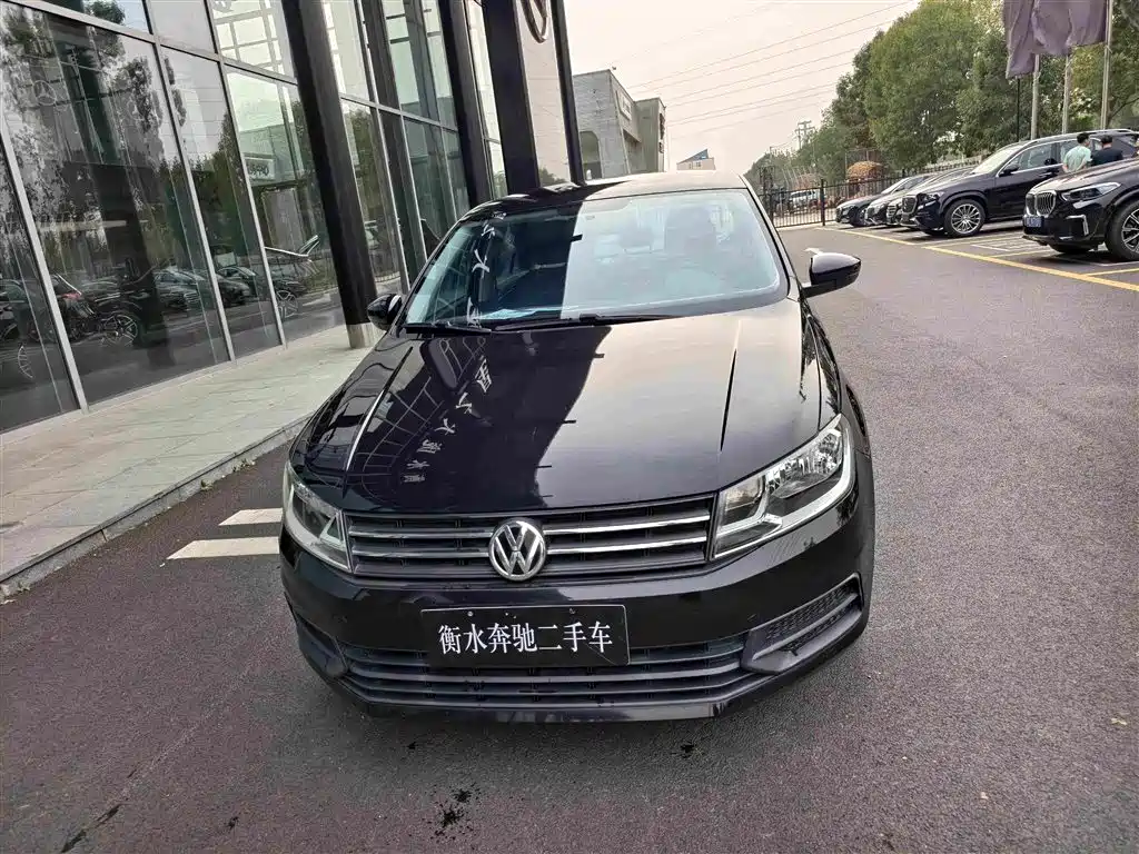 Volkswagen Santana — миниатюра 10