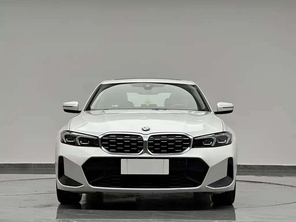 BMW 3 Series — миниатюра 4