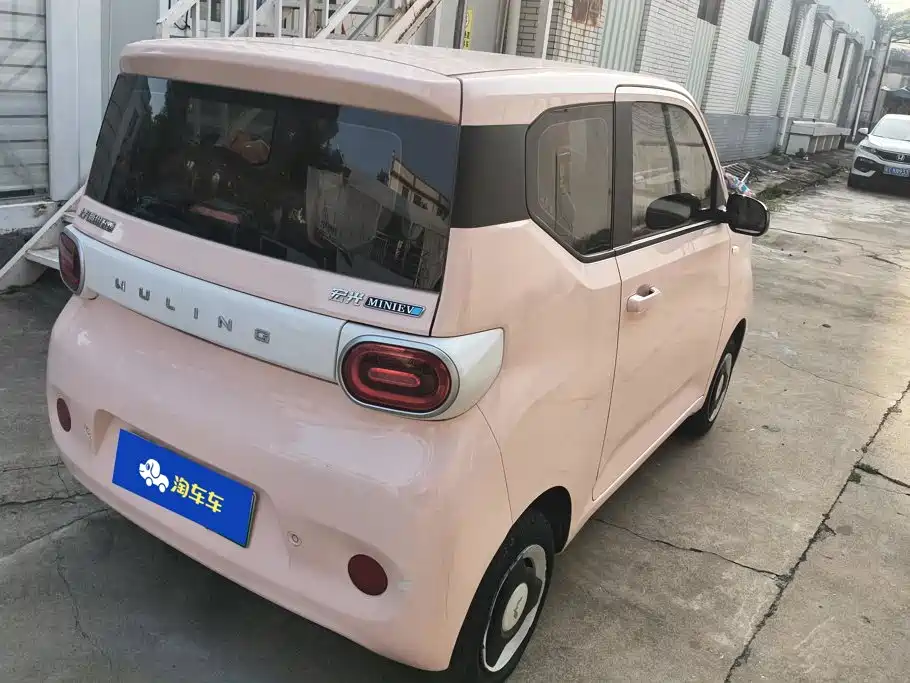 Wuling MINIEV — миниатюра 3