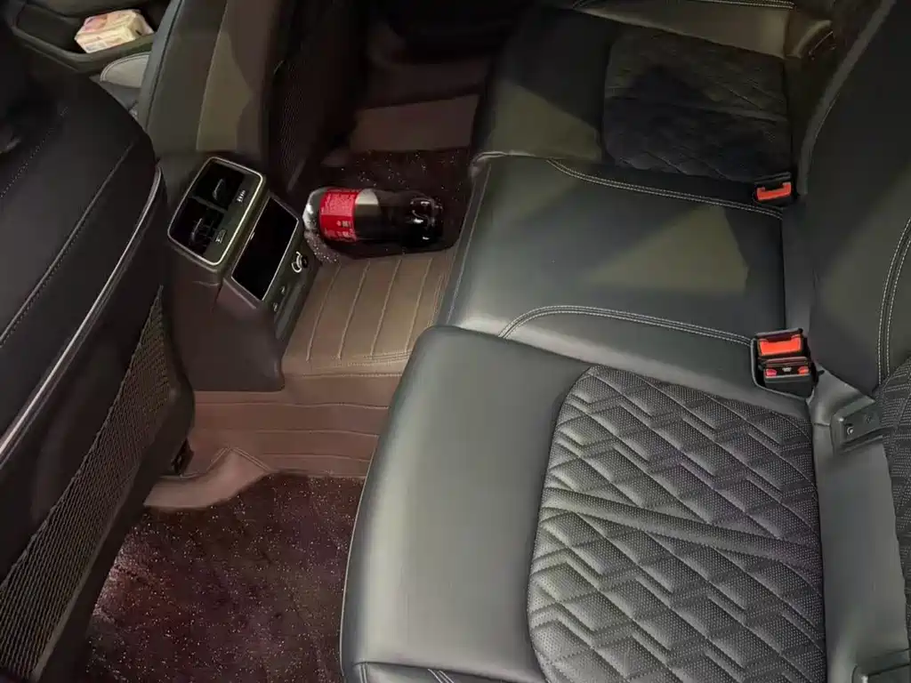Audi A6L 2026 2.0T