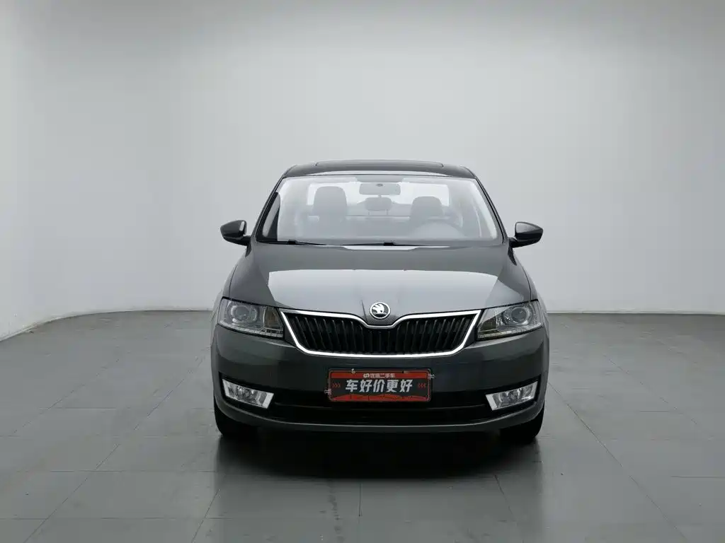 Skoda Rapid — миниатюра 3