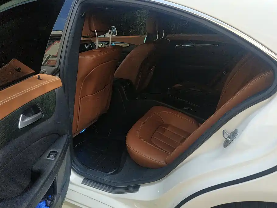 Mercedes-Benz CLS — миниатюра 11