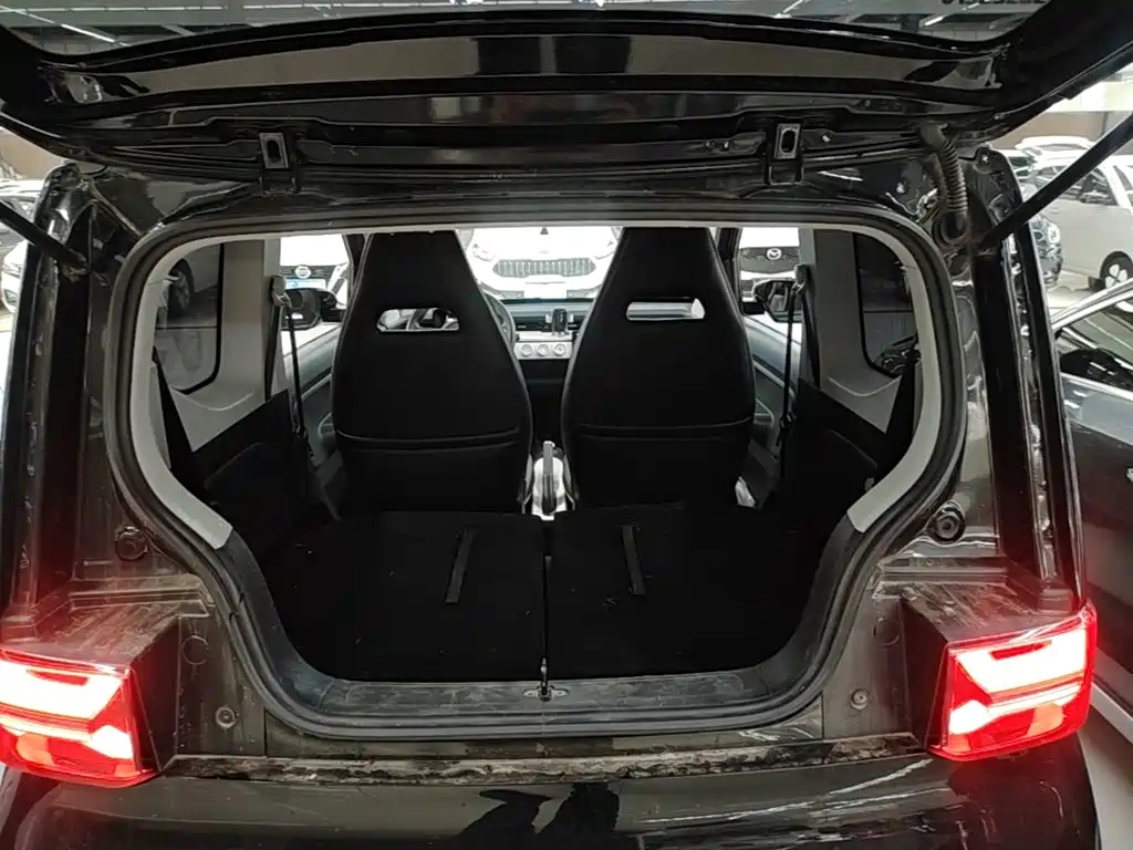 Wuling MINIEV — миниатюра 19