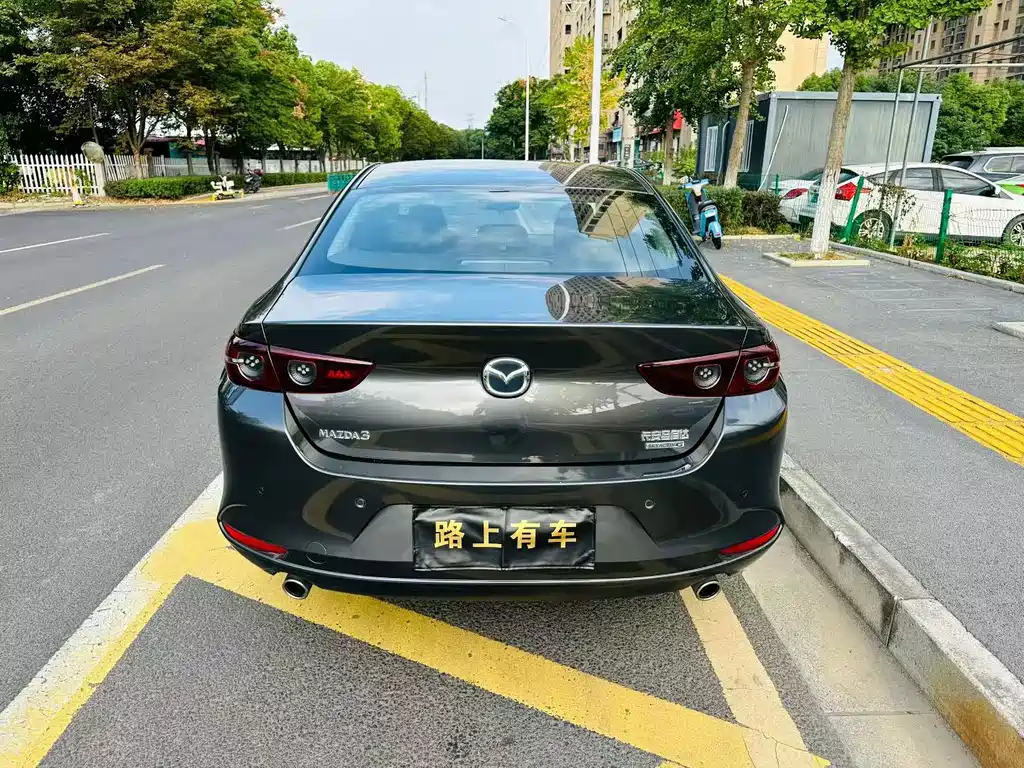 Mazda 3 Axela — миниатюра 5