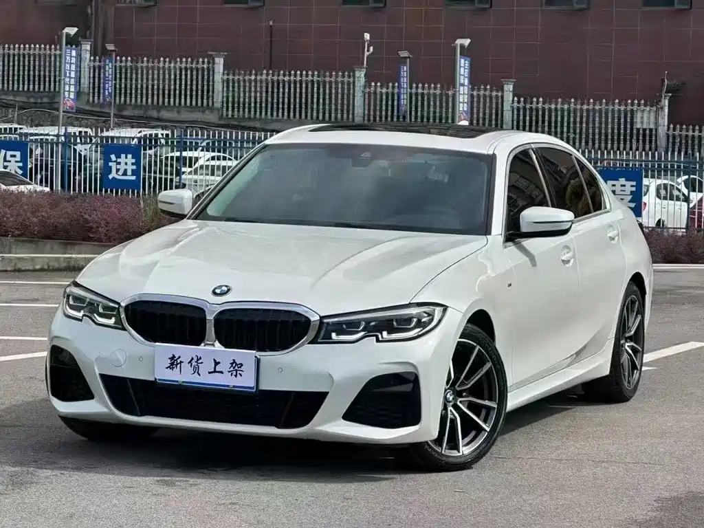 BMW 3 Series 2022