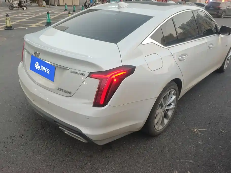 Cadillac CT5 — миниатюра 3