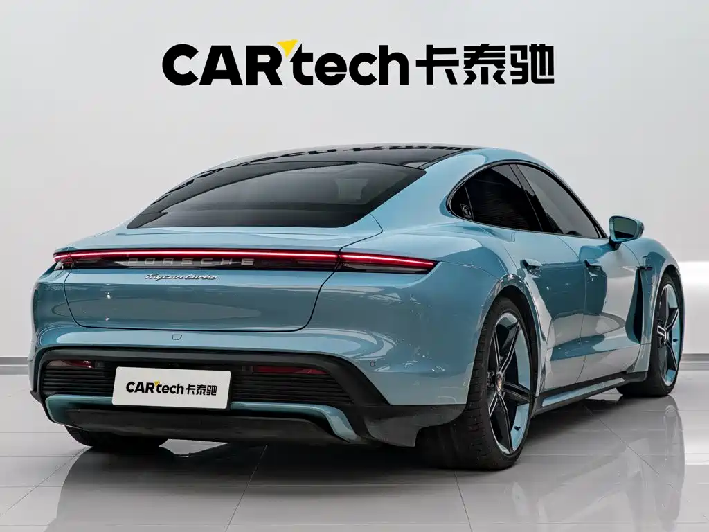 Porsche Taycan — миниатюра 5