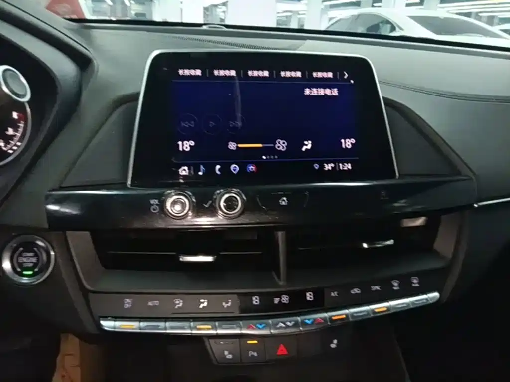 Cadillac CT4 — миниатюра 13