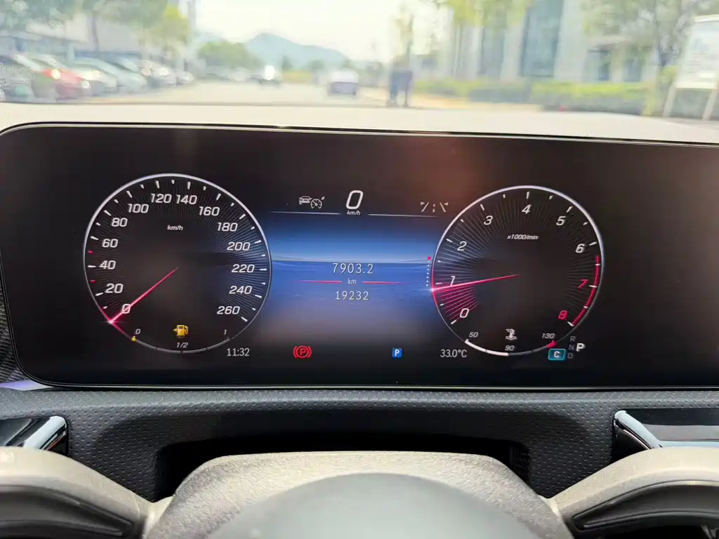 Mercedes-Benz A-Class — миниатюра 4